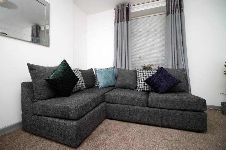 City Centre, Parking, Smart Tv'S In All Rooms Swansea Esterno foto